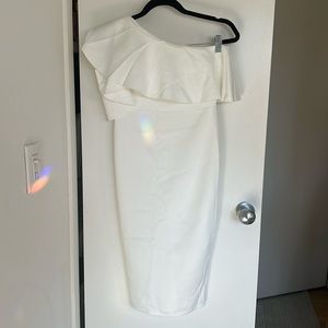 One shoulder asymmetric white dress ASOS size 4 in. Ivory